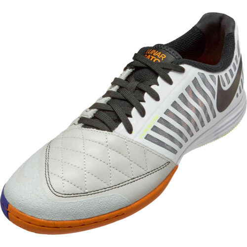 Nike Lunargato II IC – White & Black with Photon Dust with Light Curry