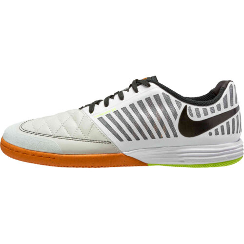 Nike Lunargato II IC – White & Black with Photon Dust with Light Curry