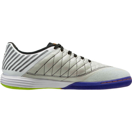 Nike Lunargato II IC – White & Black with Photon Dust with Light Curry