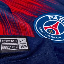 cavani nike