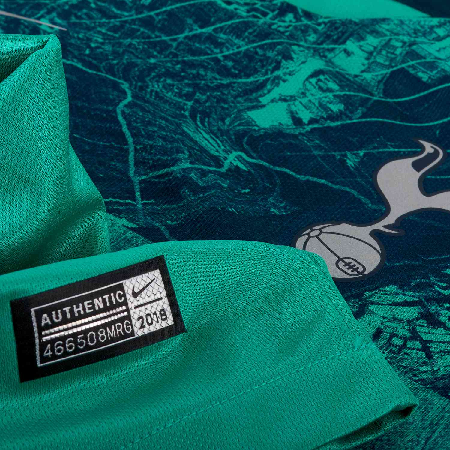 PHOTOS: Tottenham Unveil Brilliant 'Neptune Green' Third Kit With Unique  Haringey Artwork - Sports Illustrated