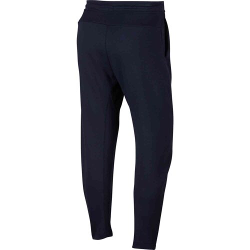 Nike Barcelona Techfleece Pants – Obsidian