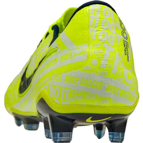 Nike Phantom Venom Elite FG – New Lights