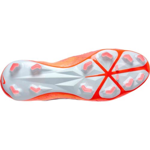 Nike Phantom Venom Elite FG - Phantom Fire - SoccerPro