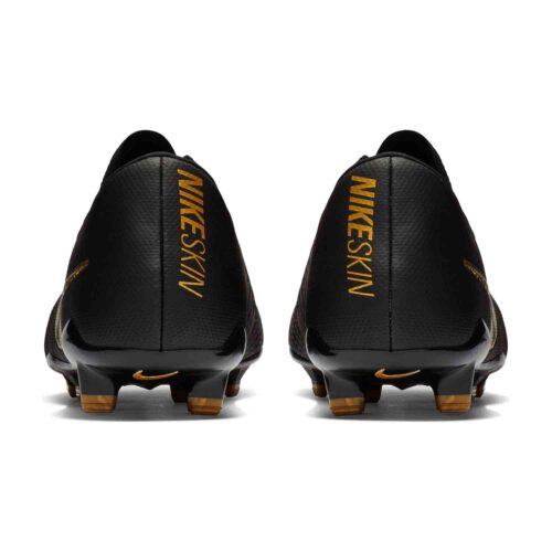Nike Phantom Venom Pro FG – Black Lux