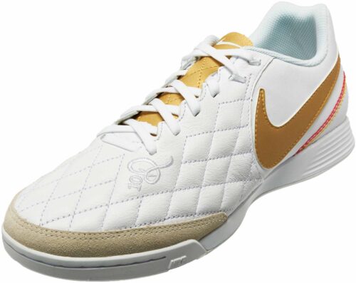 Nike LegendX 7 Academy IC – 10R – White/Metallic Gold