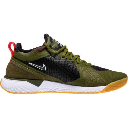 Nike F.C. React