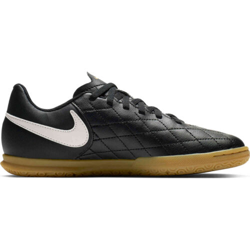 Kids Nike 10R Tiempo Legend 7 Club IC – Black/Light Orewood/Brown/Metallic Gold