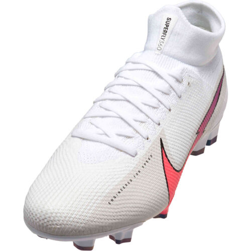 TIEMPO LEGEND 8 ELITE FG NEIGHBOURHOOD PACK Facebook
