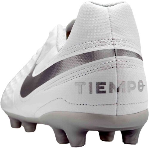 Kids Nike Tiempo Legend 8 Club FG – Nuovo White