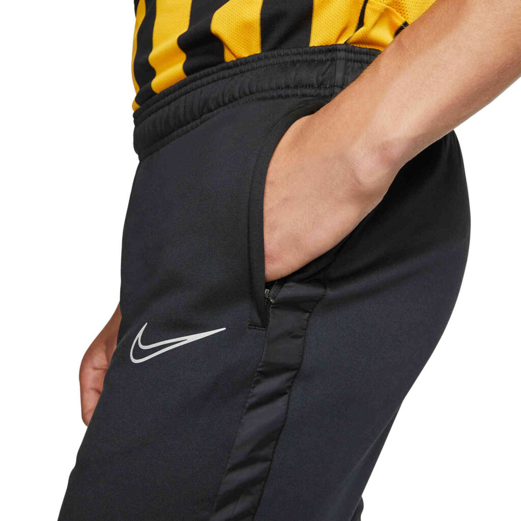 nike therma academy top