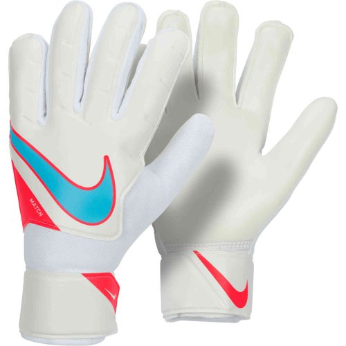 Nike Match Goalkeeper Gloves – Blast Pack