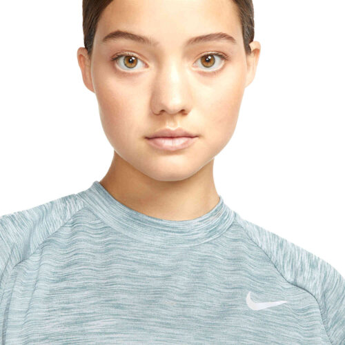 Womens Nike Pacer Crew – Hasta/Htr/Reflective Silv