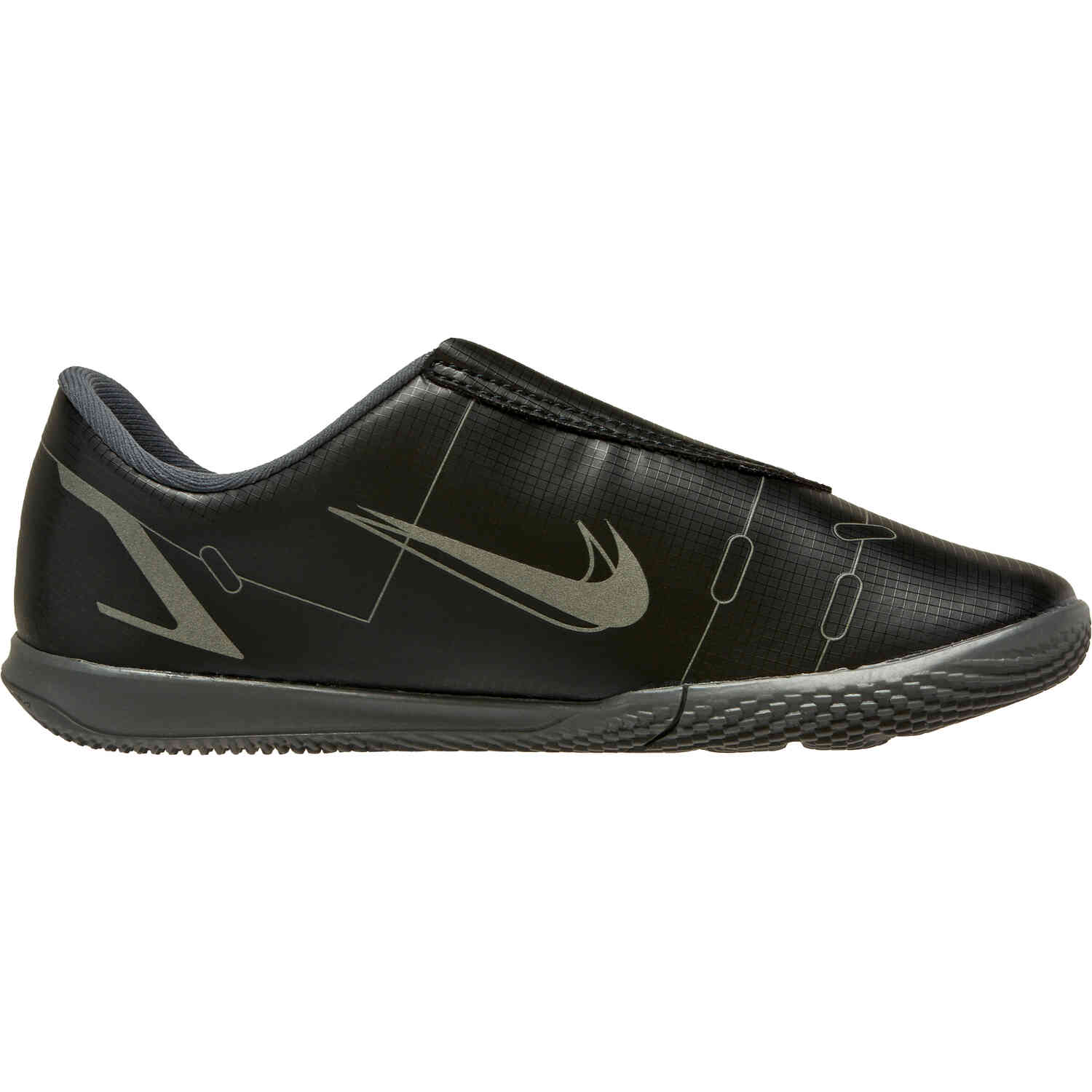 nike velcro football boots