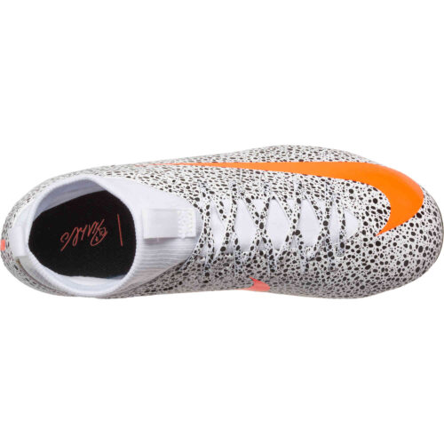 Kids Nike CR7 Mercurial Superfly 7 Academy FG – White & Total Orange with Black