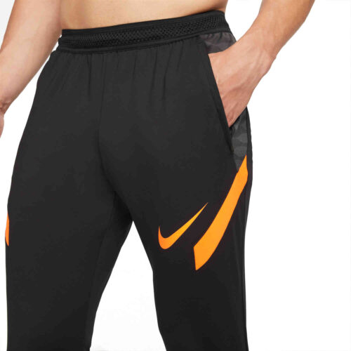 Nike Dri-FIT Strike21 Training Pants – Black/Anthracite/Total Orange