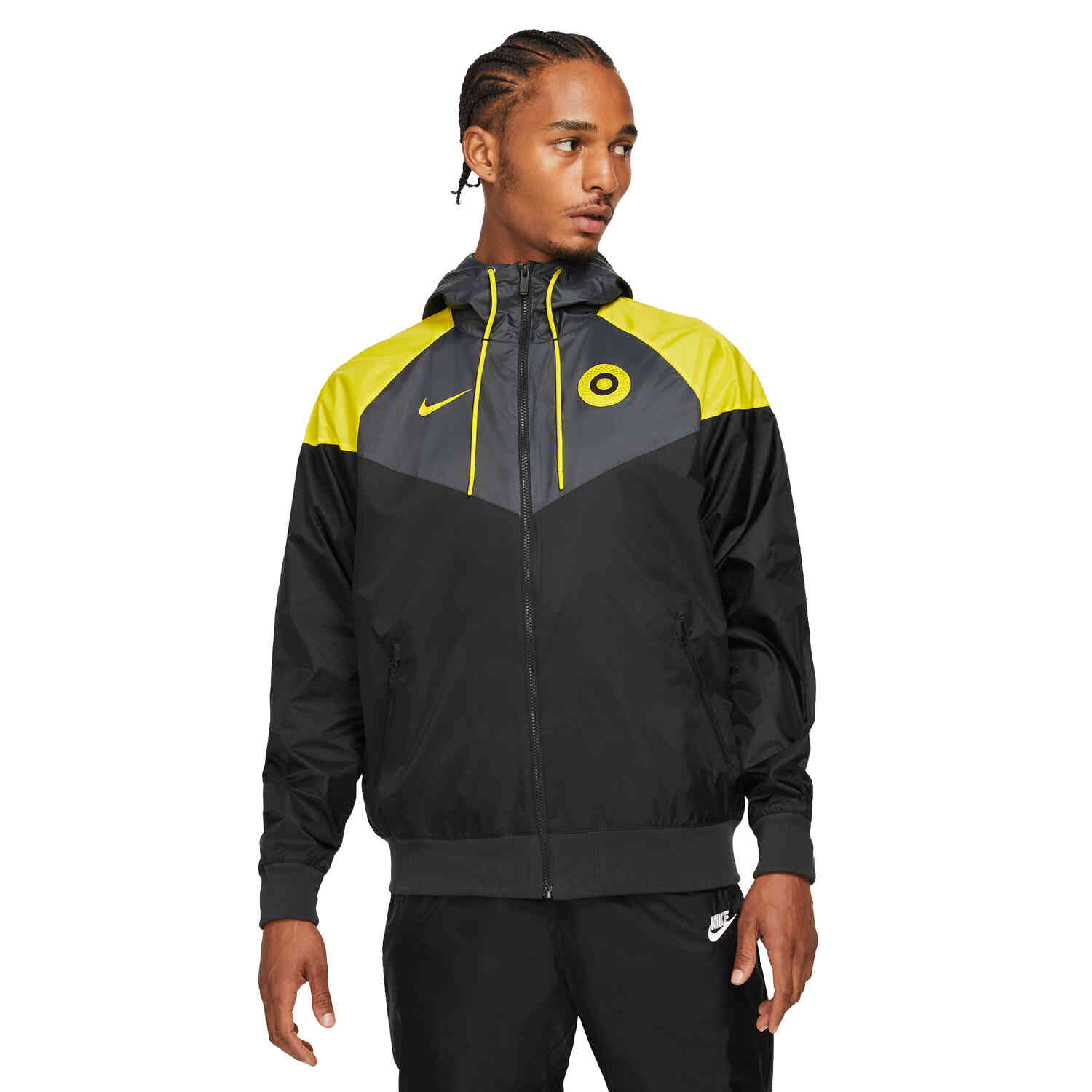 Nike Chelsea Windrunner Lifestyle Jacket - Black/Anthracite/Black/Opti ...