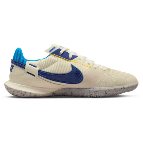 Nike Streetgato IC – Coconut Milk & Deep Royal Blue with University Gold