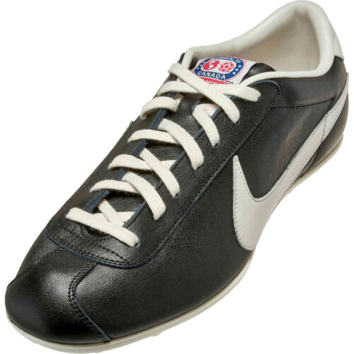 The Nike – 1971