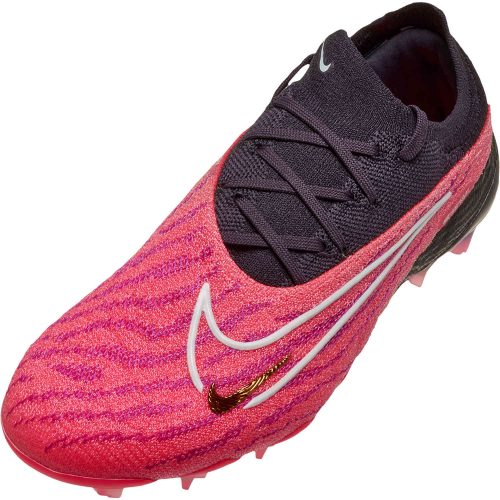 Nike Gripknit Phantom GX Elite FG – Hyper Pink & White