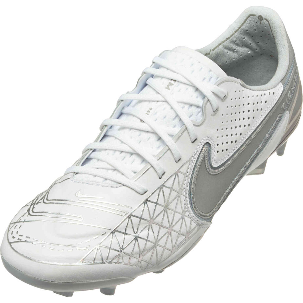 nike junior tiempo legend 9