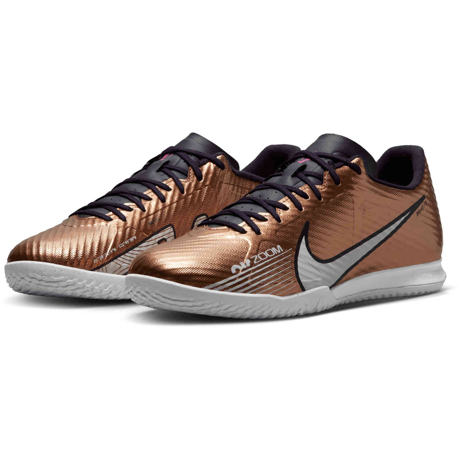 Nike leather indoor soccer top shoes