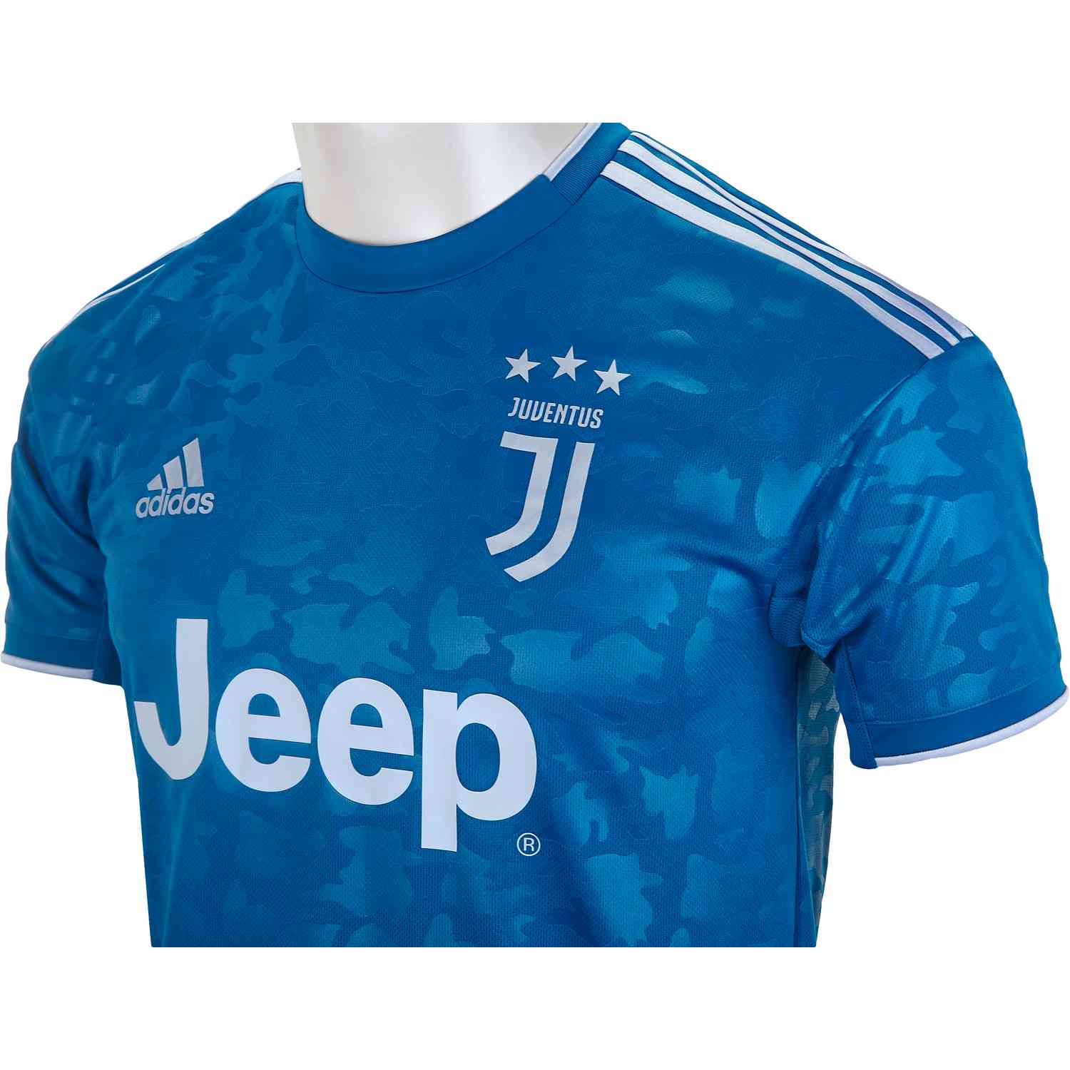 ronaldo juventus 3rd jersey