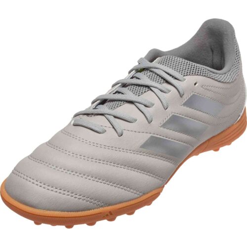 youth turf soccer shoes