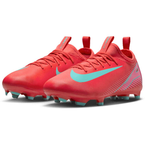 Shop Nike Mercurial Vapor 16 Soccer Cleats | SoccerPro