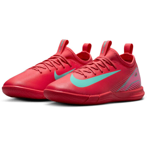 Shop Nike Mercurial Vapor 16 Soccer Cleats | SoccerPro