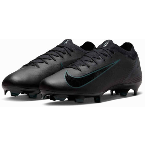 Black nike vapor soccer cleats hot sale
