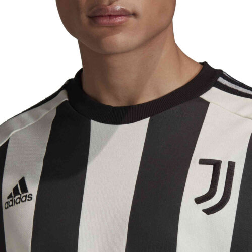 adidas Juventus Icons L/S Tee – Off White/Black