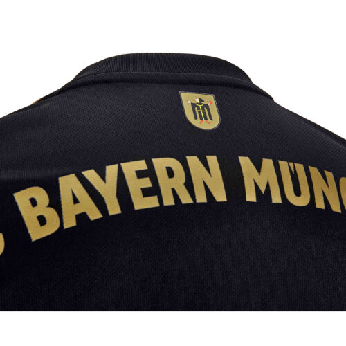 2021/22 adidas Benjamin Pavard Bayern Munich Away Jersey
