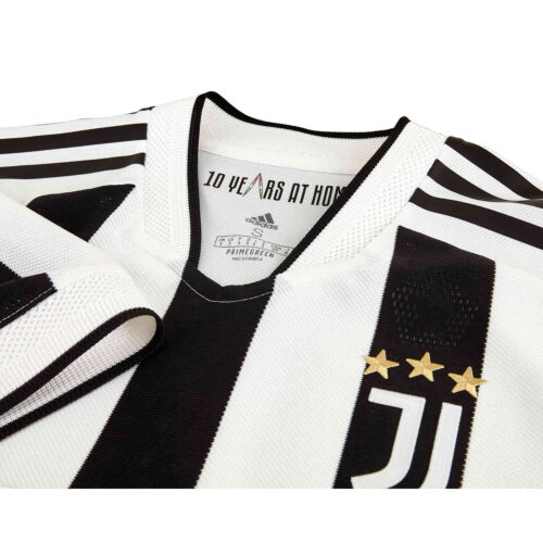 2021/22 adidas Cristiano Ronaldo Juventus Home Authentic Jersey