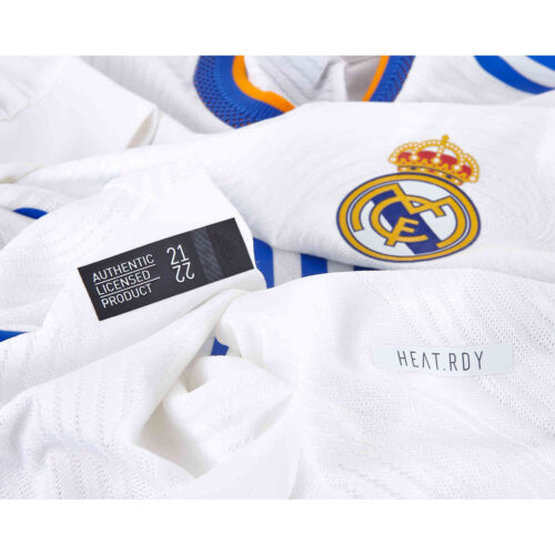 2021/22 adidas Federico Valverde Real Madrid L/S Home Authentic Jersey