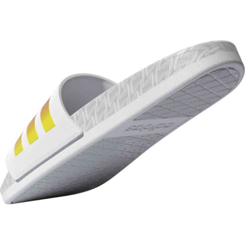adidas Adilette Comfort Slides – Al Rihla Pack