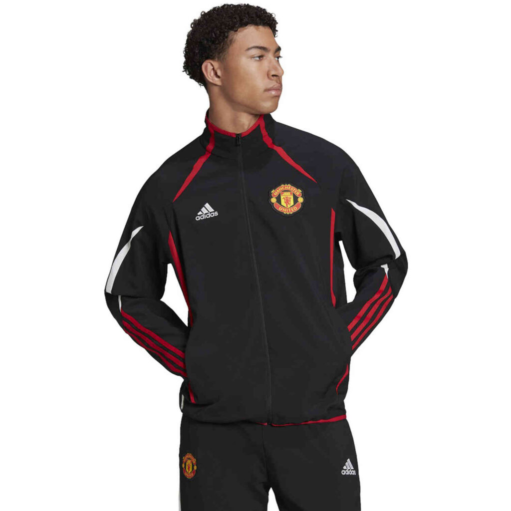 adidas Manchester United Teamgeist Woven Jacket - Black - SoccerPro