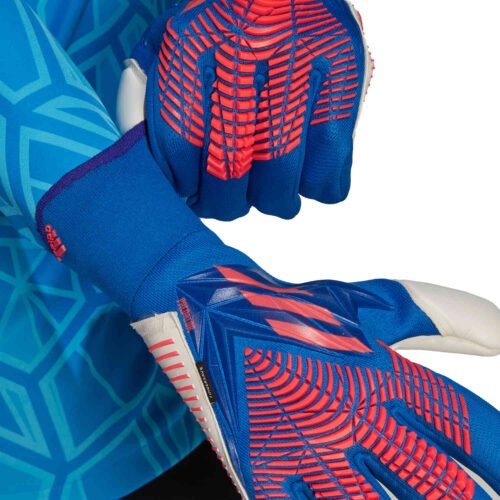 adidas Predator Pro Fingersave Goalkeeper Gloves – Sapphire Edge