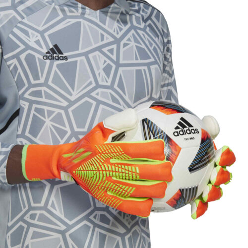 adidas Predator Pro Fingersave Goalkeeper Gloves – Game Data Pack