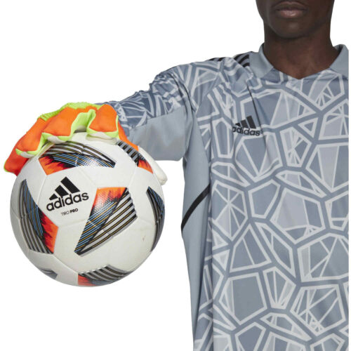 adidas Predator Pro Fingersave Goalkeeper Gloves – Game Data Pack