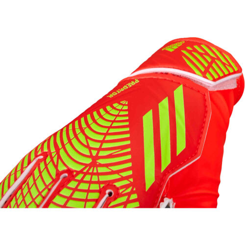 Kids adidas Predator Training Goalkeeper Gloves – Game Data Pack