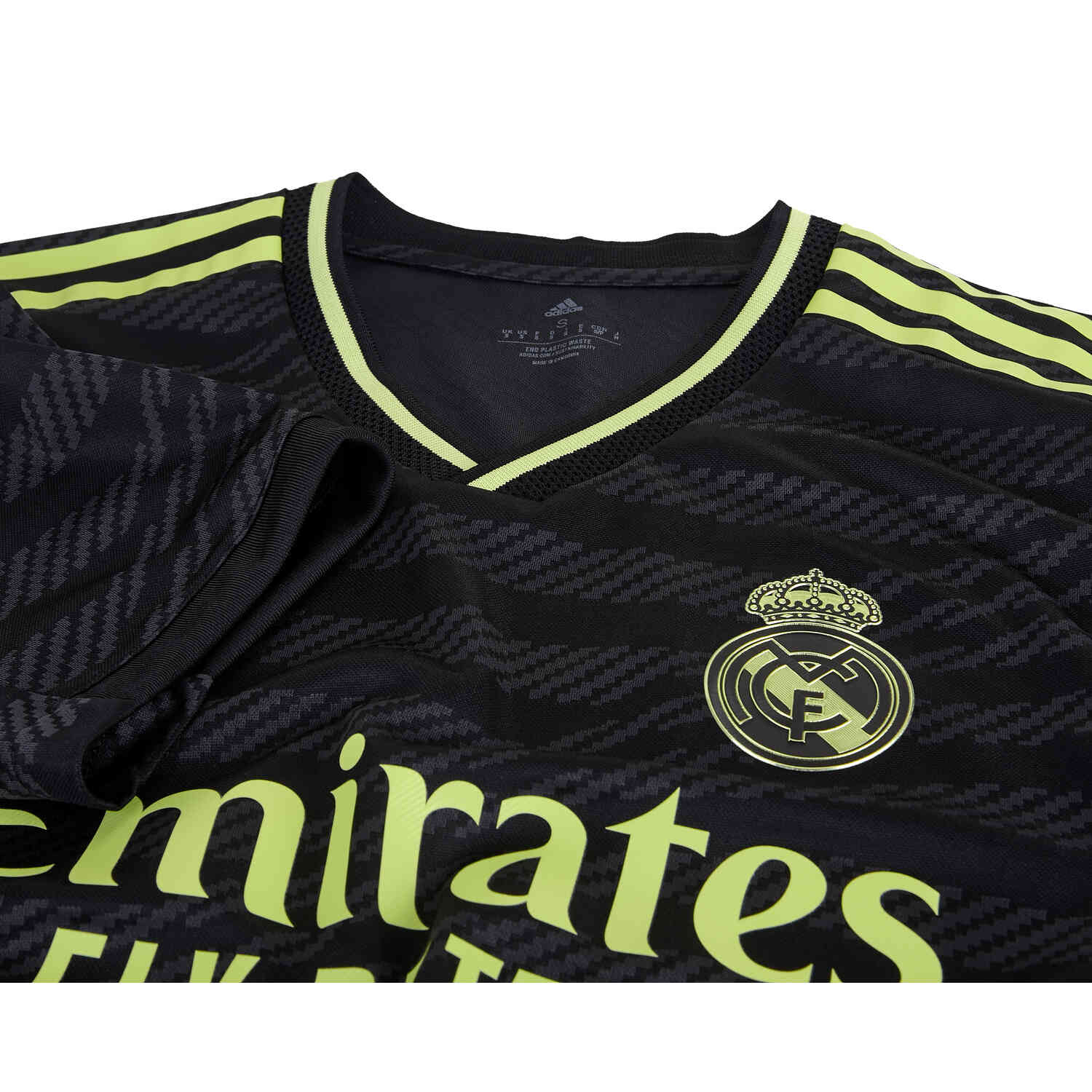 Real Madrid Jersey Authentic 2022-23 Home Medium Mens Soccer Shirt