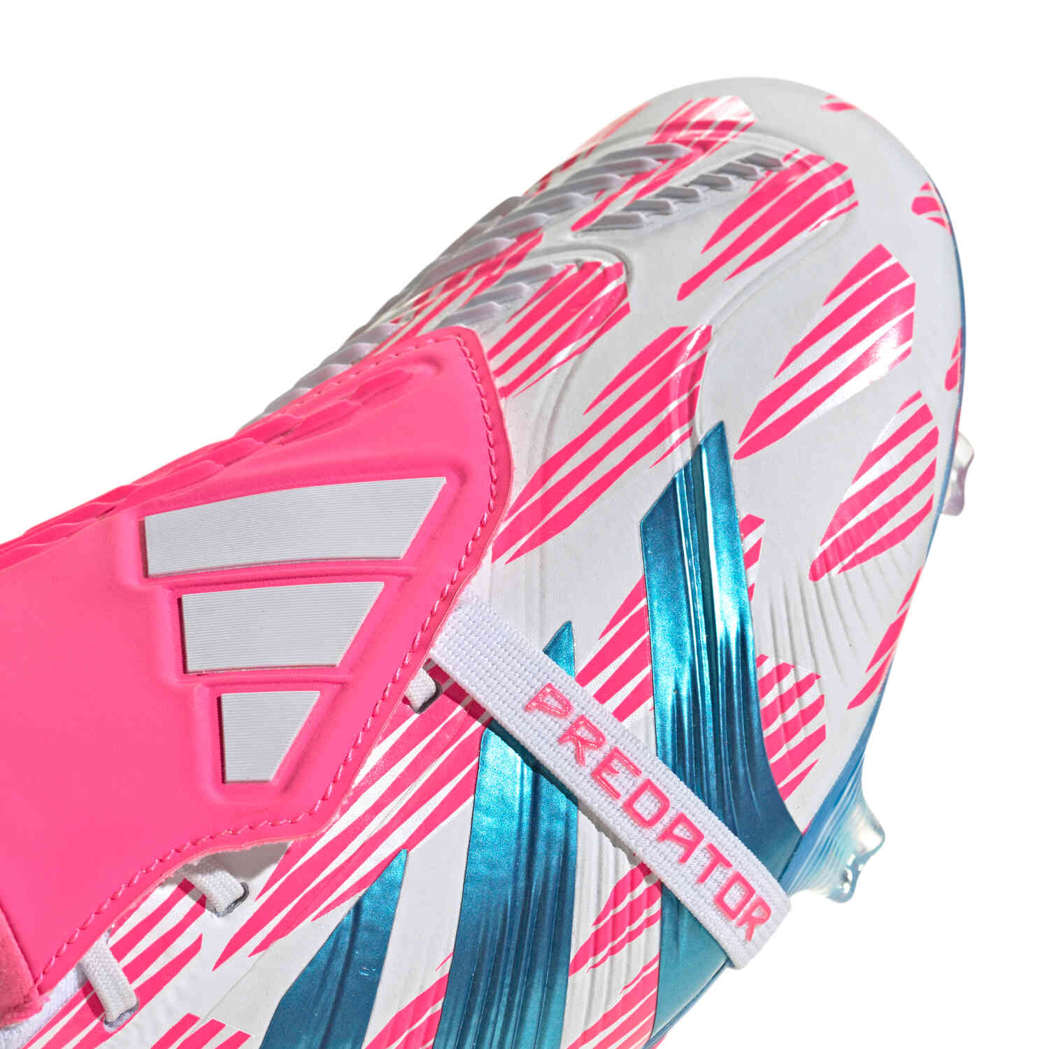 All pink predators online