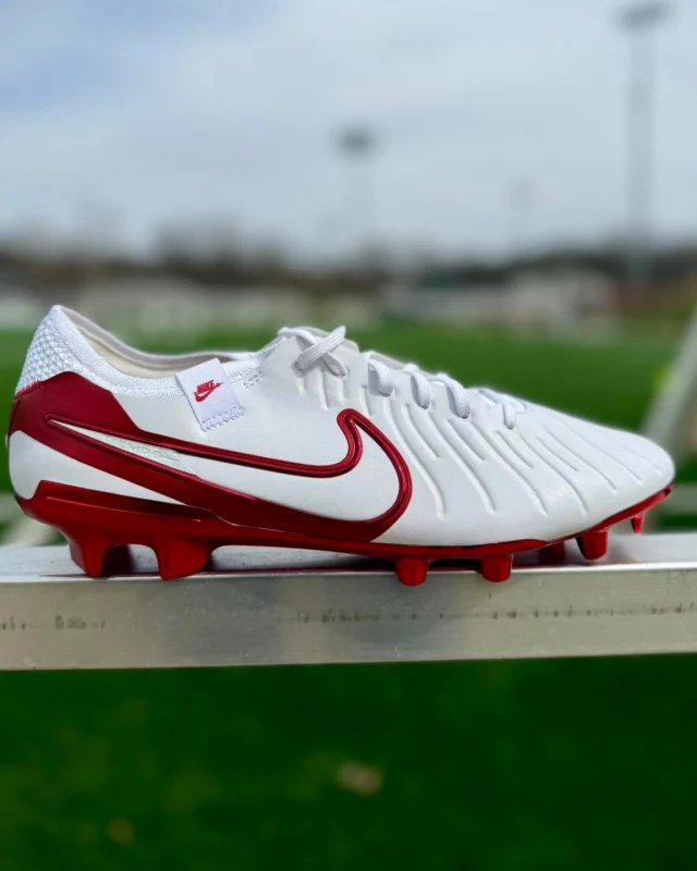Nike Phantom Venom Cleats | PhantomVNM | SoccerPro Nike Phantom Venom Cleats | PhantomVNM | SoccerPro