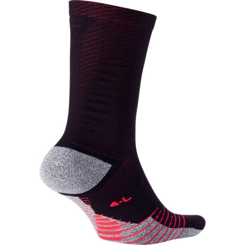 Nike CR7 Crew Socks – Black/Bright Crimson